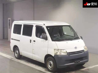 TOYOTA TOWN ACE VAN