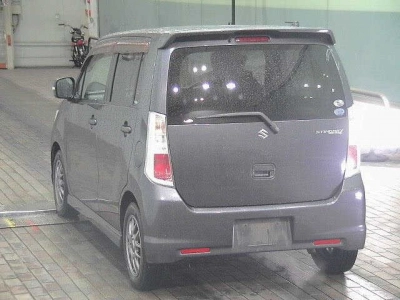 SUZUKI WAGON R STINGRAY