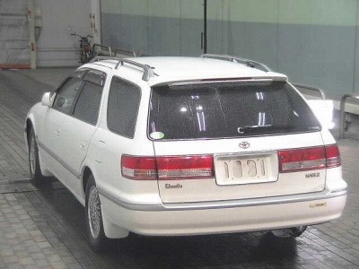 TOYOTA MARK II QUALIS