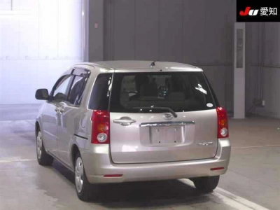TOYOTA RAUM