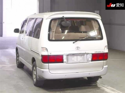 TOYOTA GRANVIA