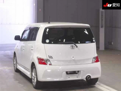 TOYOTA BB