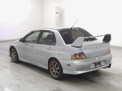 MITSUBISHI LANCER