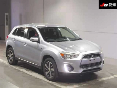 MITSUBISHI RVR