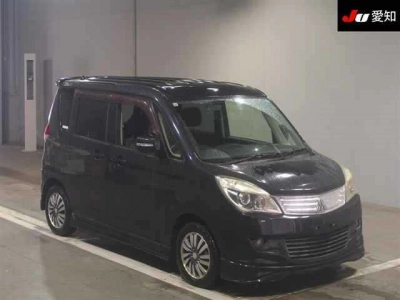 MITSUBISHI DELICA D:2
