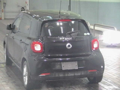SMART FOURFOUR
