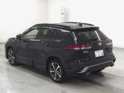 TOYOTA COROLLA CROSS