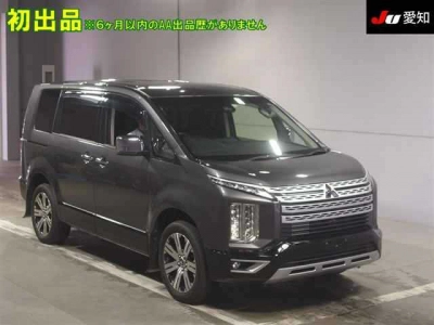 MITSUBISHI DELICA D:5