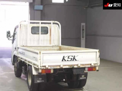 HINO DUTRO TRUCK