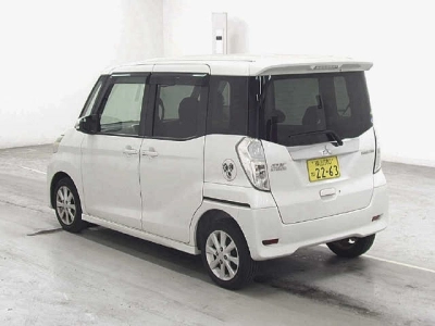 MITSUBISHI EK SPACE