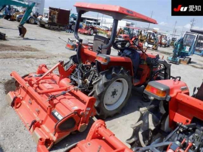 KUBOTA KUBOTA