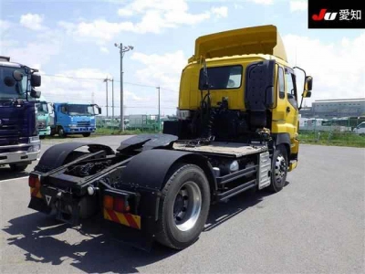 ISUZU GIGA