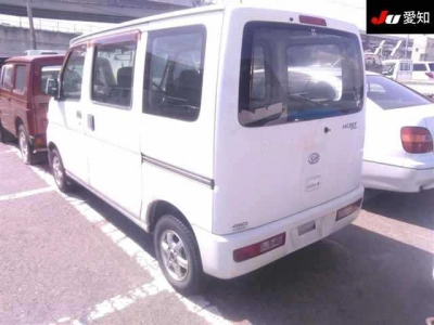 DAIHATSU HIJET VAN
