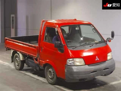 MITSUBISHI DELICA TRUCK