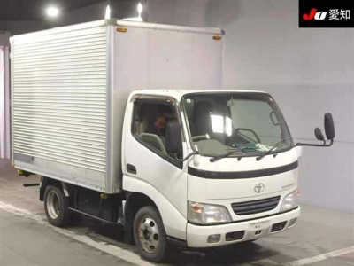 TOYOTA TOYOACE TRUCK