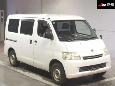 TOYOTA TOWN ACE VAN
