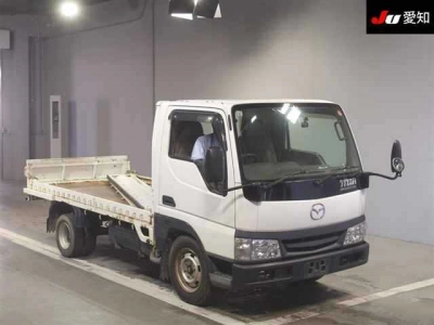 MAZDA TITAN