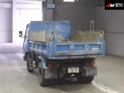 MITSUBISHI CANTER