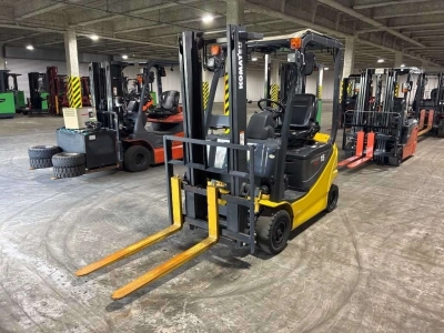 KOMATSU FORKLIFT
