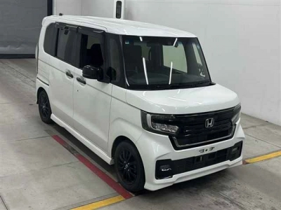 HONDA N BOX CUSTOM