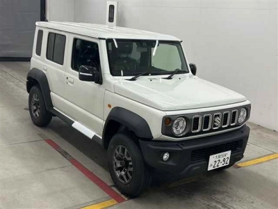 SUZUKI JIMNY NOMADE