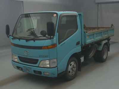 TOYOTA DYNA TRUCK