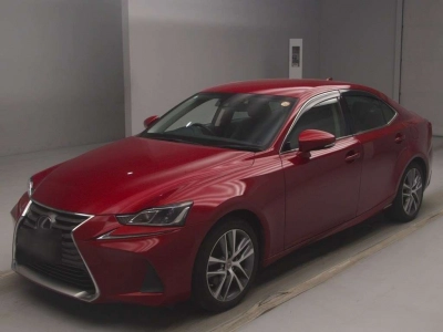 LEXUS IS