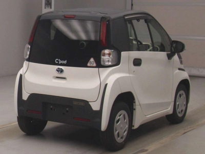TOYOTA C+POD