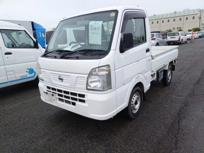 NISSAN NT100 CLIPPER