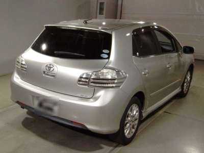 TOYOTA BLADE