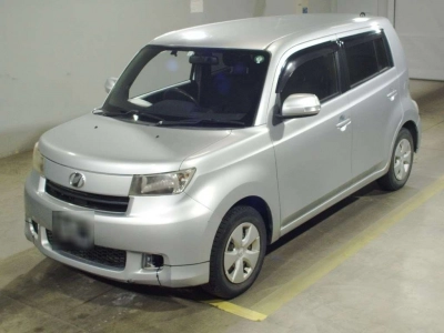 TOYOTA BB