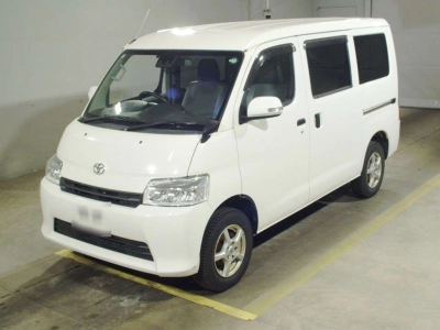 TOYOTA TOWN ACE VAN