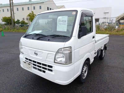 NISSAN NT100 CLIPPER