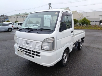 NISSAN NT100 CLIPPER