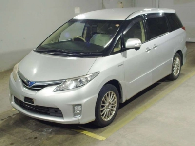 TOYOTA ESTIMA HYBRID