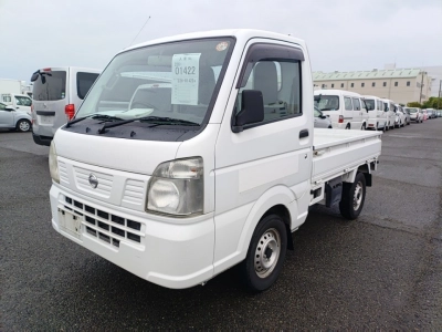 NISSAN NT100 CLIPPER