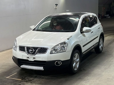 NISSAN DUALIS