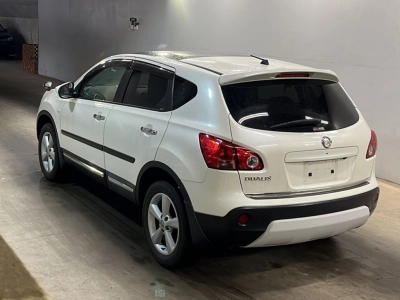 NISSAN DUALIS