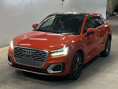 AUDI Q2