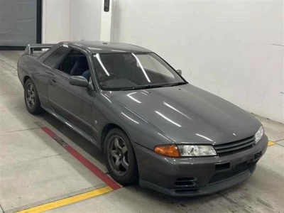 NISSAN SKYLINE