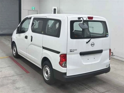 NISSAN NV200 VANETTE VAN