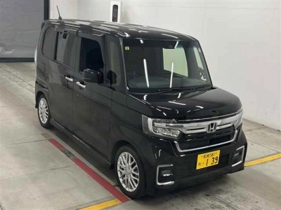 HONDA N BOX CUSTOM