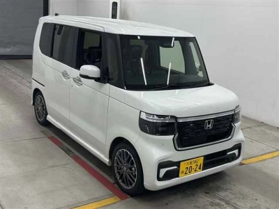 HONDA N BOX CUSTOM