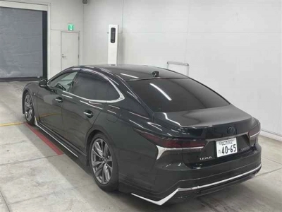 LEXUS LS