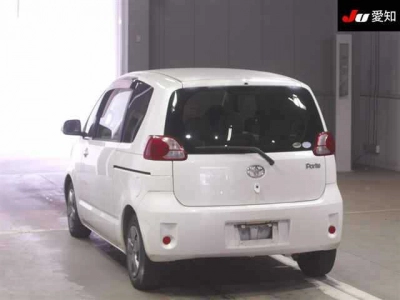 TOYOTA PORTE
