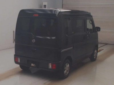 NISSAN CLIPPER VAN