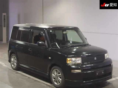 TOYOTA BB