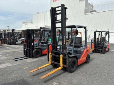 TOYOTA  FORKLIFT 