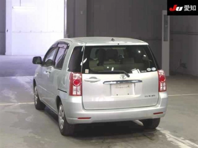 TOYOTA RAUM