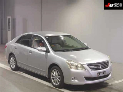 TOYOTA PREMIO